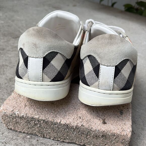 Burberry leather n nova chek sneakers - Picture 5 of 9
